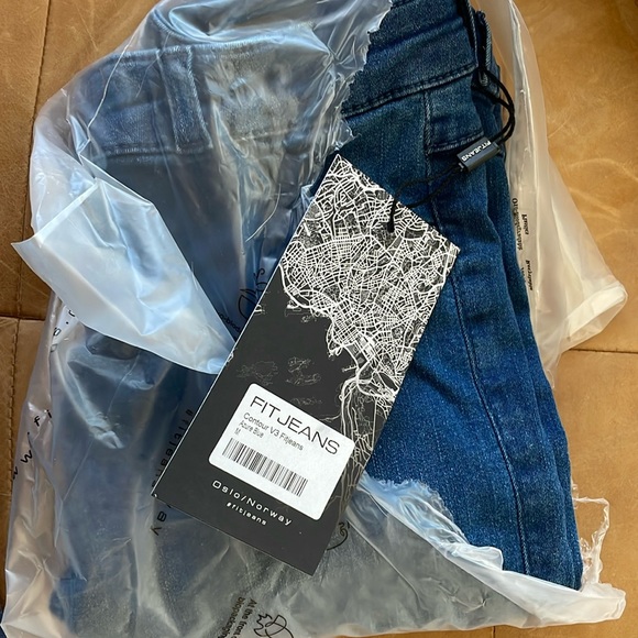 Fit Jeans Contour - Azure Blue M NWT - Picture 3 of 4